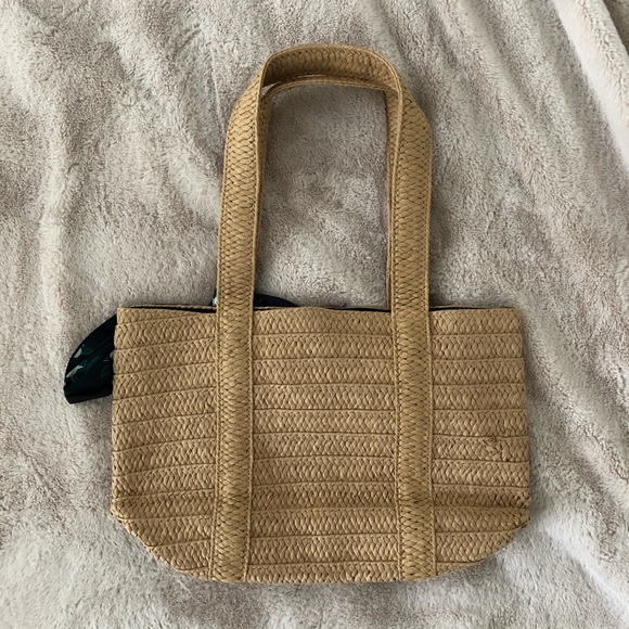 Draper James Every Day Straw Bag - Picture 5 of 6